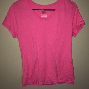 Plain pink t shirt